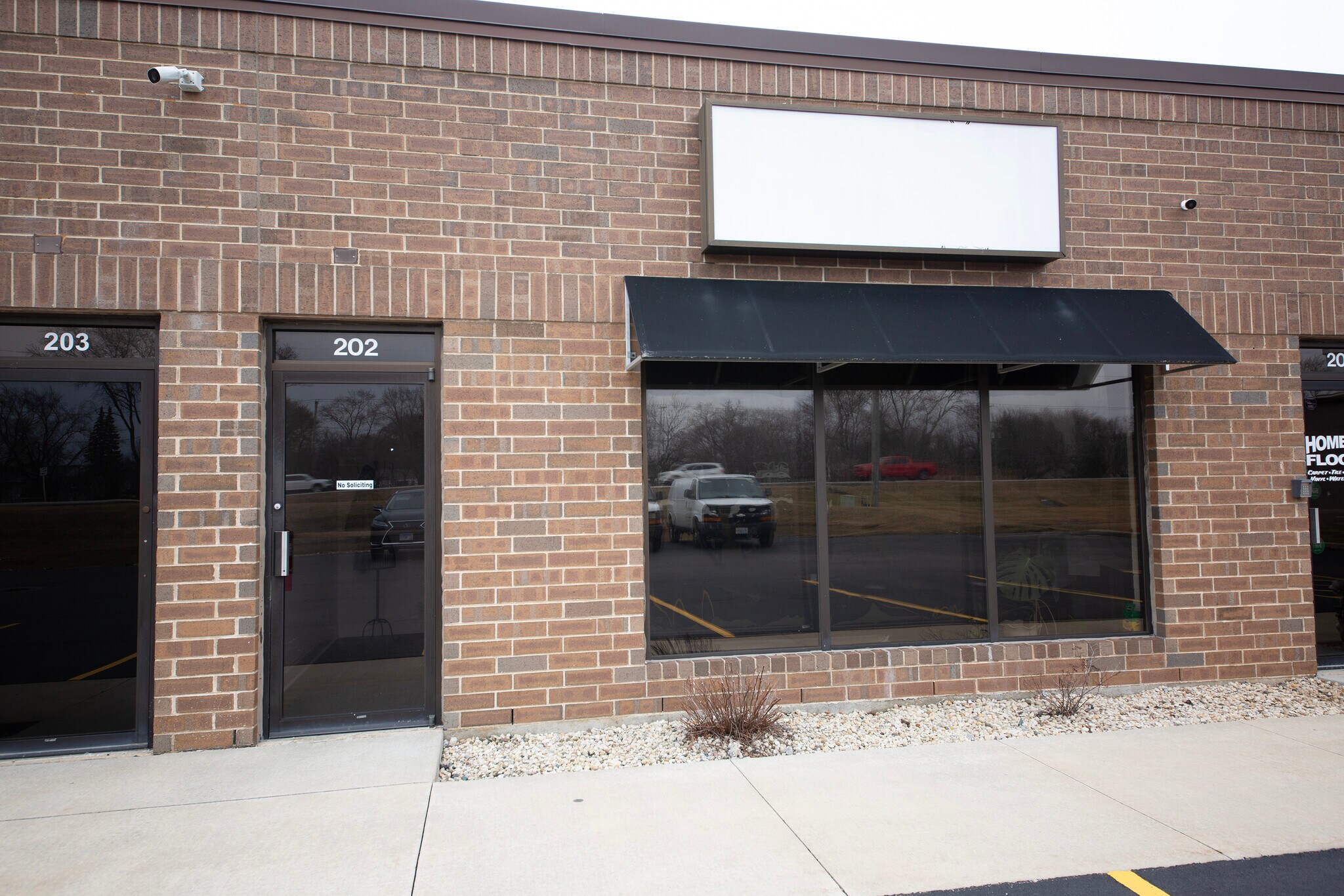 1000 N Rand Rd, Wauconda, IL for Sale