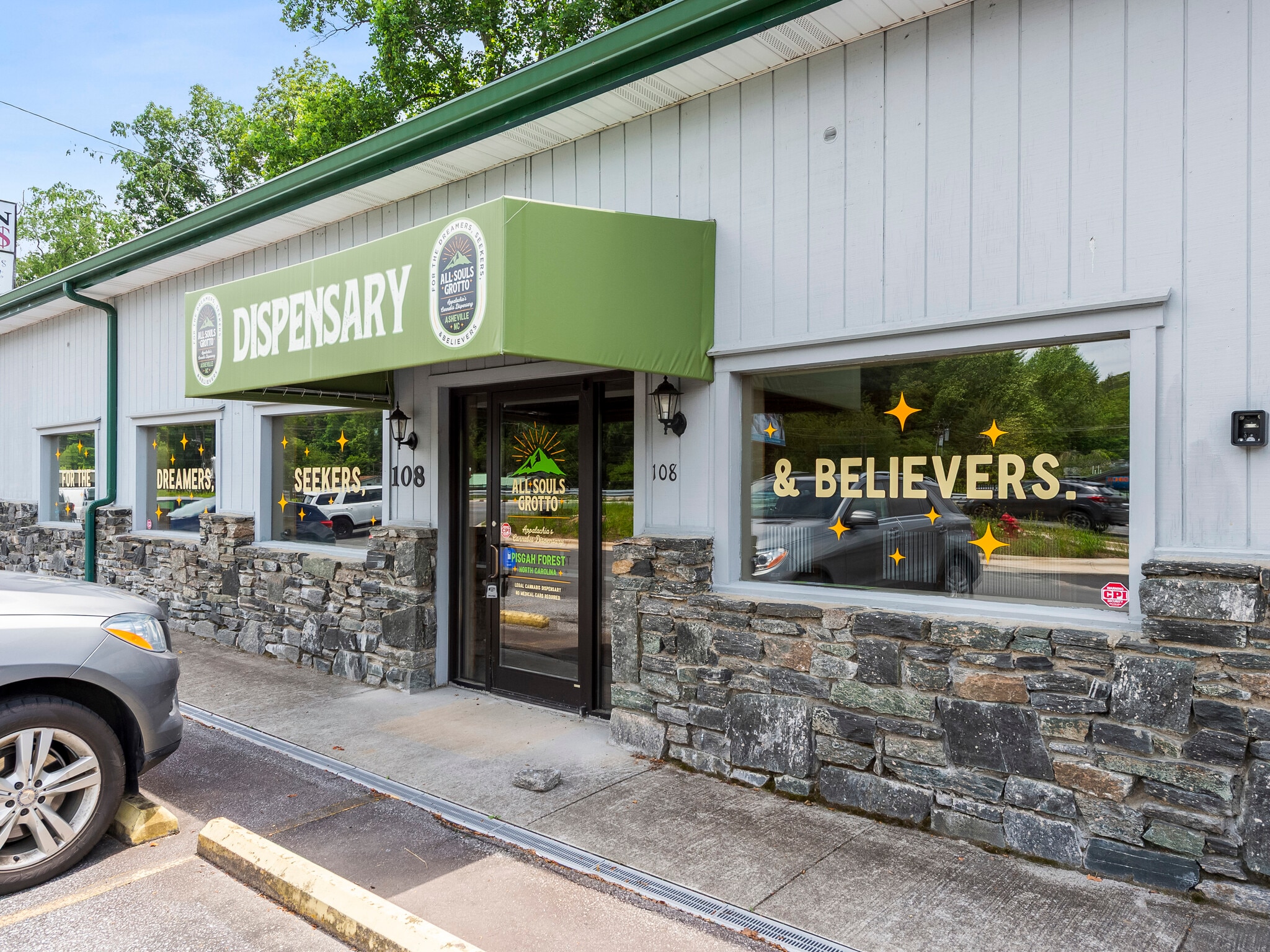 108 Hendersonville Hwy, Pisgah Forest, NC for Rent