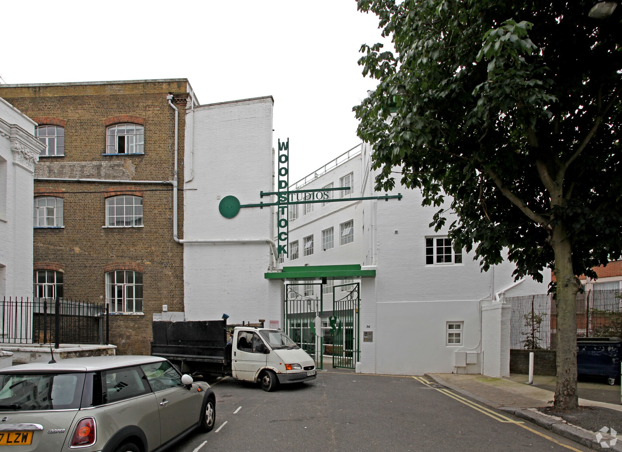 36 Woodstock Grove, London, LND for Rent