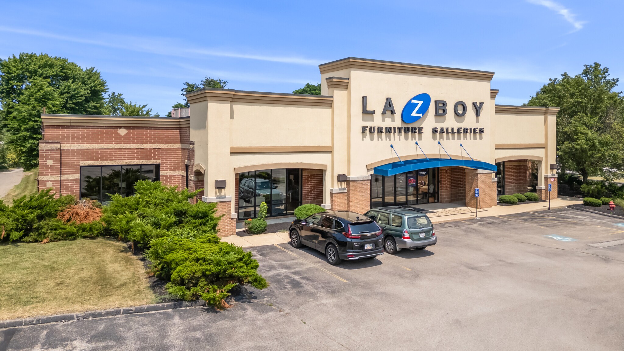 7793 Mentor Ave, Mentor, OH for Sale