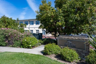 Napa, CA Office - 166-176 Gateway Rd E