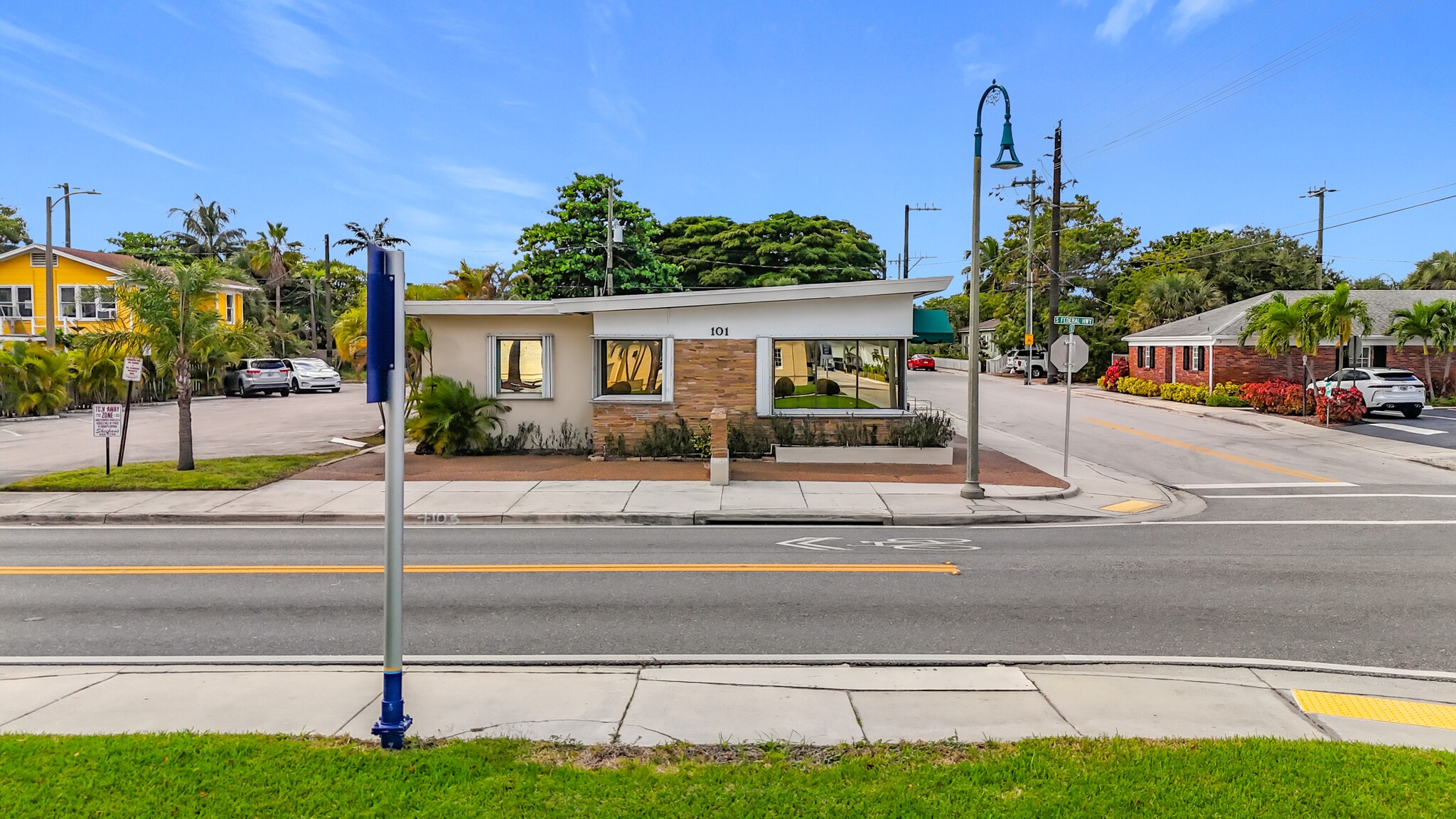 101 S Federal Hwy, Lake Worth, FL for Sale