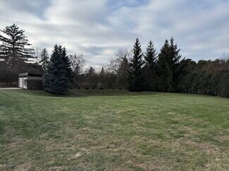 Glenview, IL Commercial Land - 9872 Milwaukee Ave