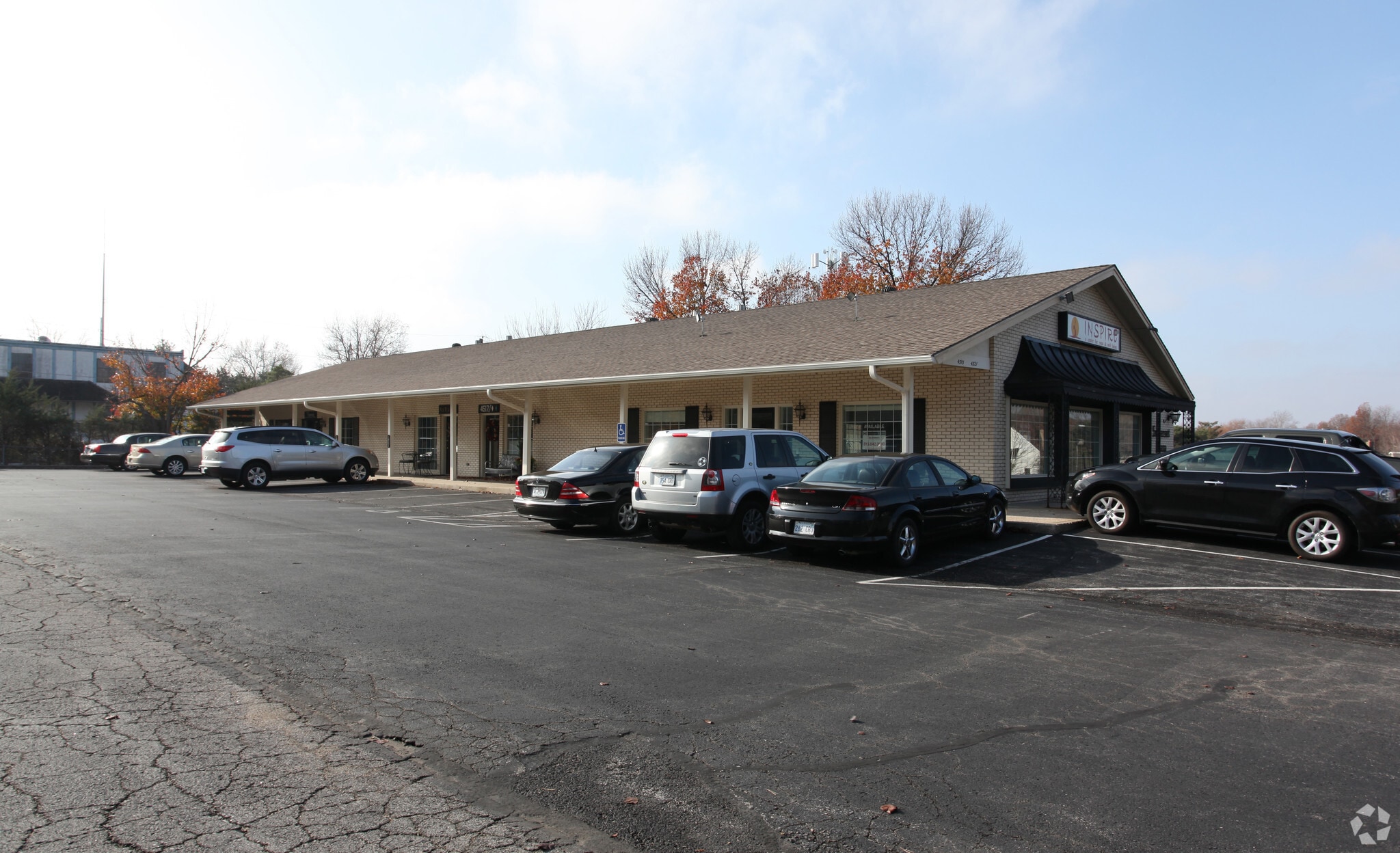 4515-4521 W 90th St, Prairie Village, KS for Rent