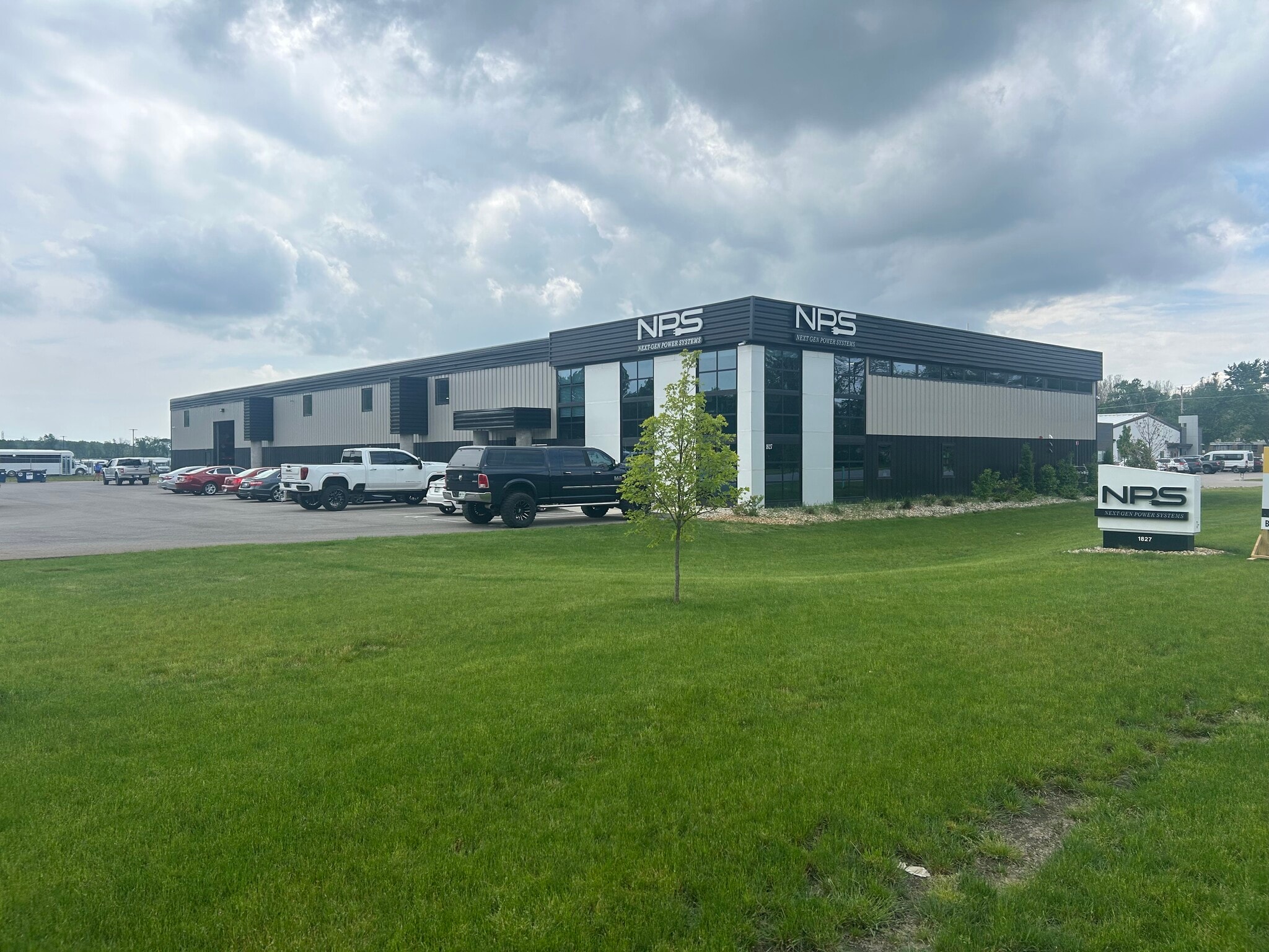 1827 County Road 6 E, Elkhart, IN for Sale