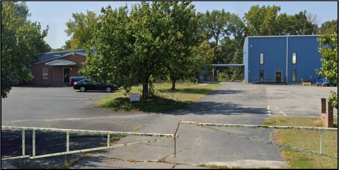 240 NW Industrial Blvd, Macon-Bibb, GA for Sale