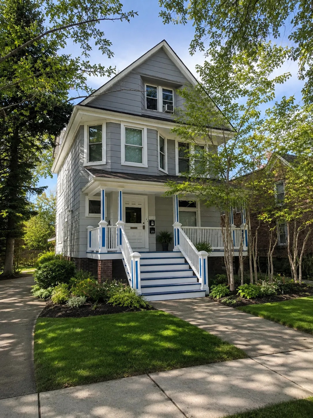 2108 Wesley Ave, Evanston, IL for Sale