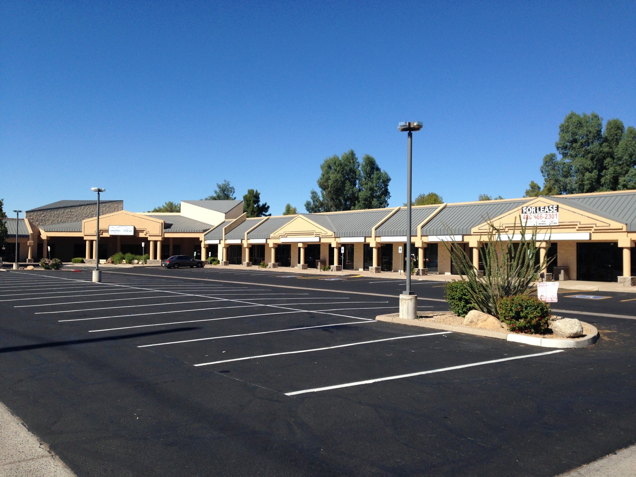 1134 E University Dr, Mesa, AZ for Rent