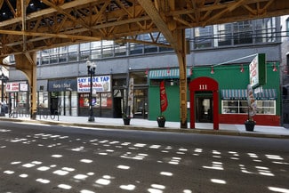 Chicago, IL Office/Retail - 111 W Van Buren St
