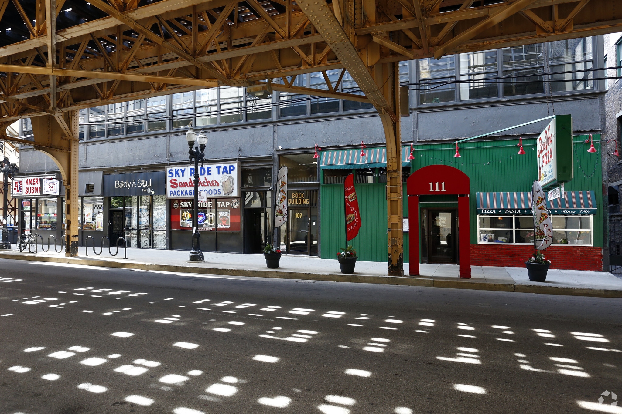 111 W Van Buren St, Chicago, IL for Rent