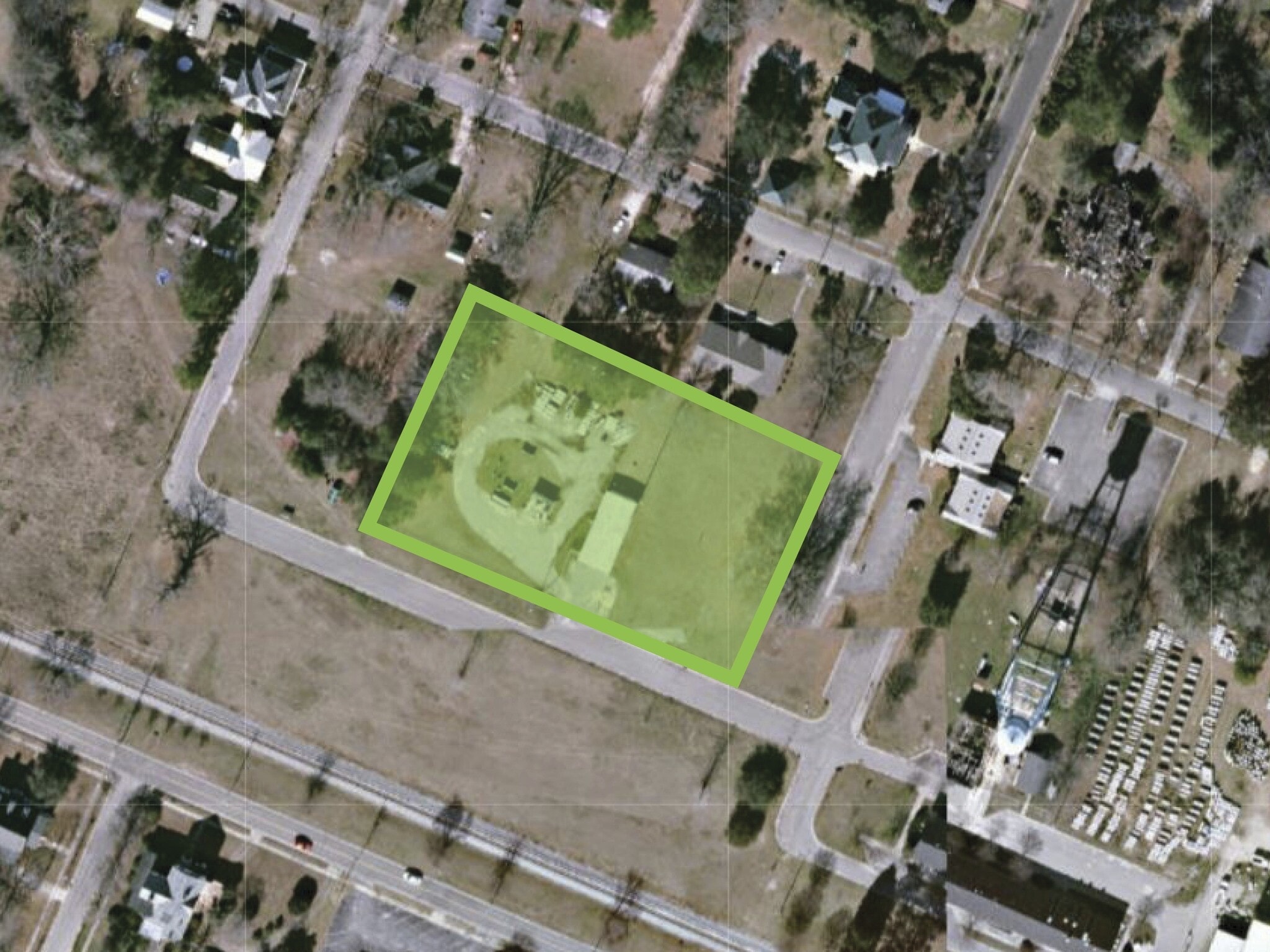 204 Water St, Maxton, NC for Sale