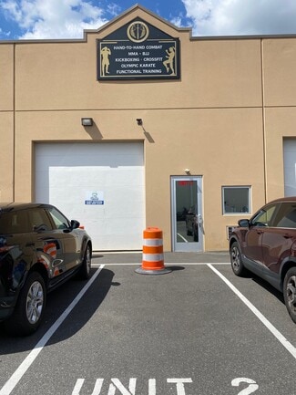 Marlboro, NJ Flex - 130 S Main St