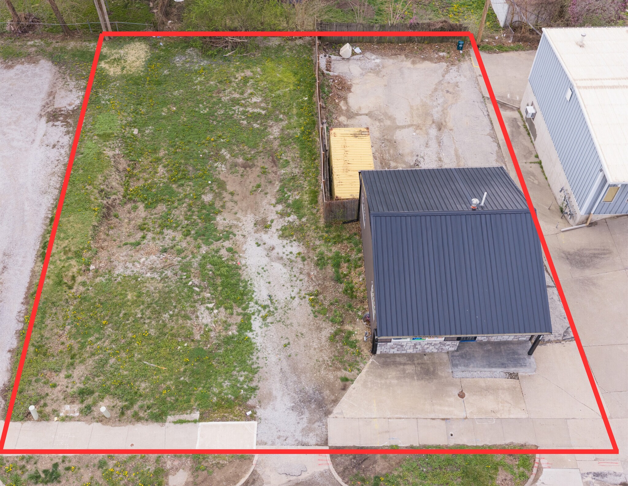 705 E 23rd St S, Independence, MO for Sale