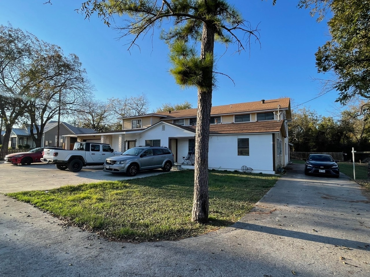 613 Central Texas Expy, Lampasas, TX for Sale