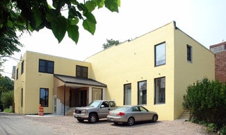 Newton, MA Restaurant - 15 Spencer St