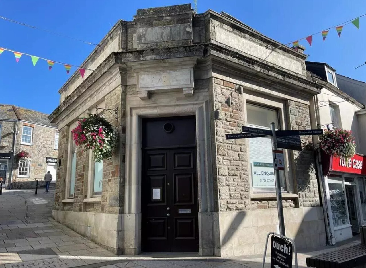 14 Fore St, St Austell, CON for Sale