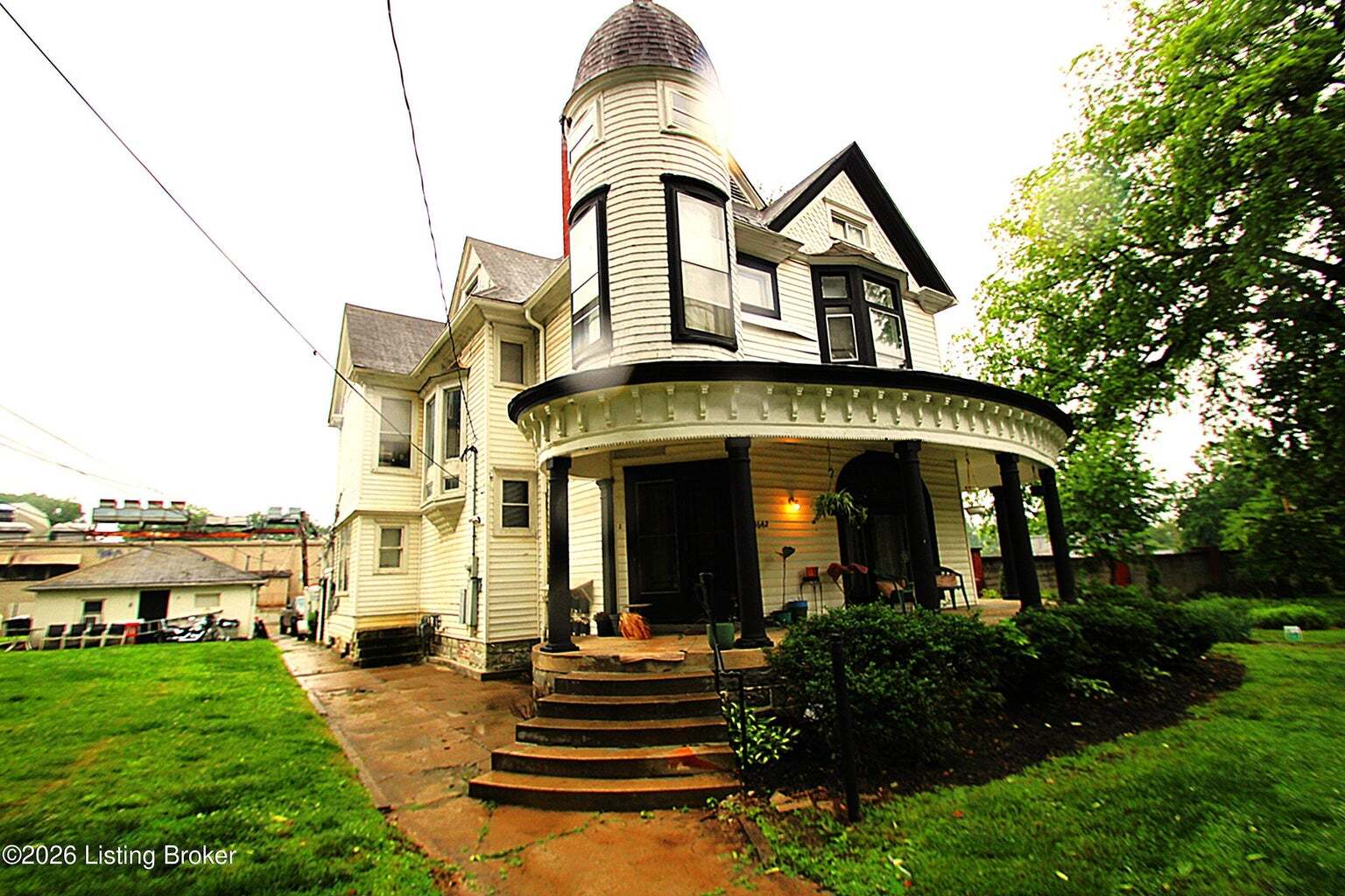 1642 Beechwood Ave, Louisville, KY for Sale