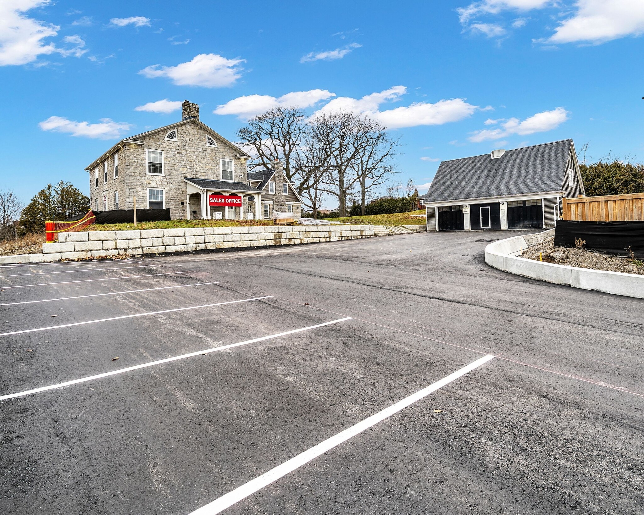 780 Garden St, Whitby, ON for Sale