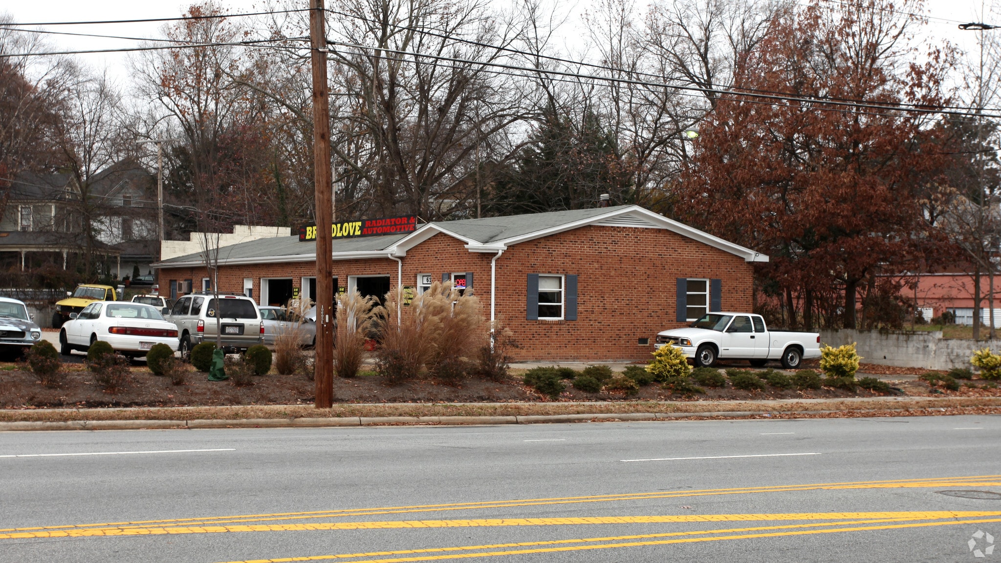 501 Summit Ave, Greensboro, NC for Rent