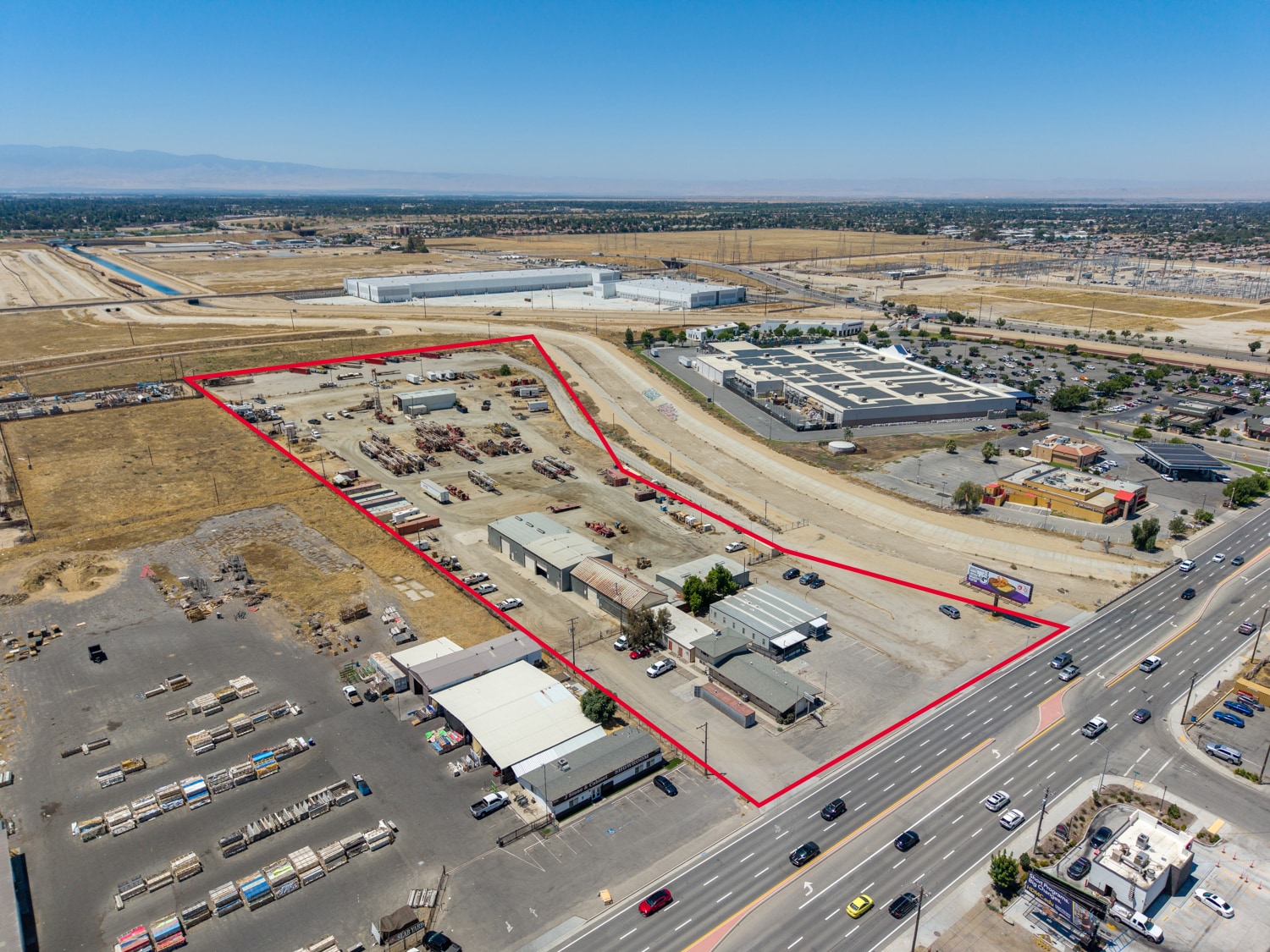 7515 Rosedale Hwy, Bakersfield, CA for Rent