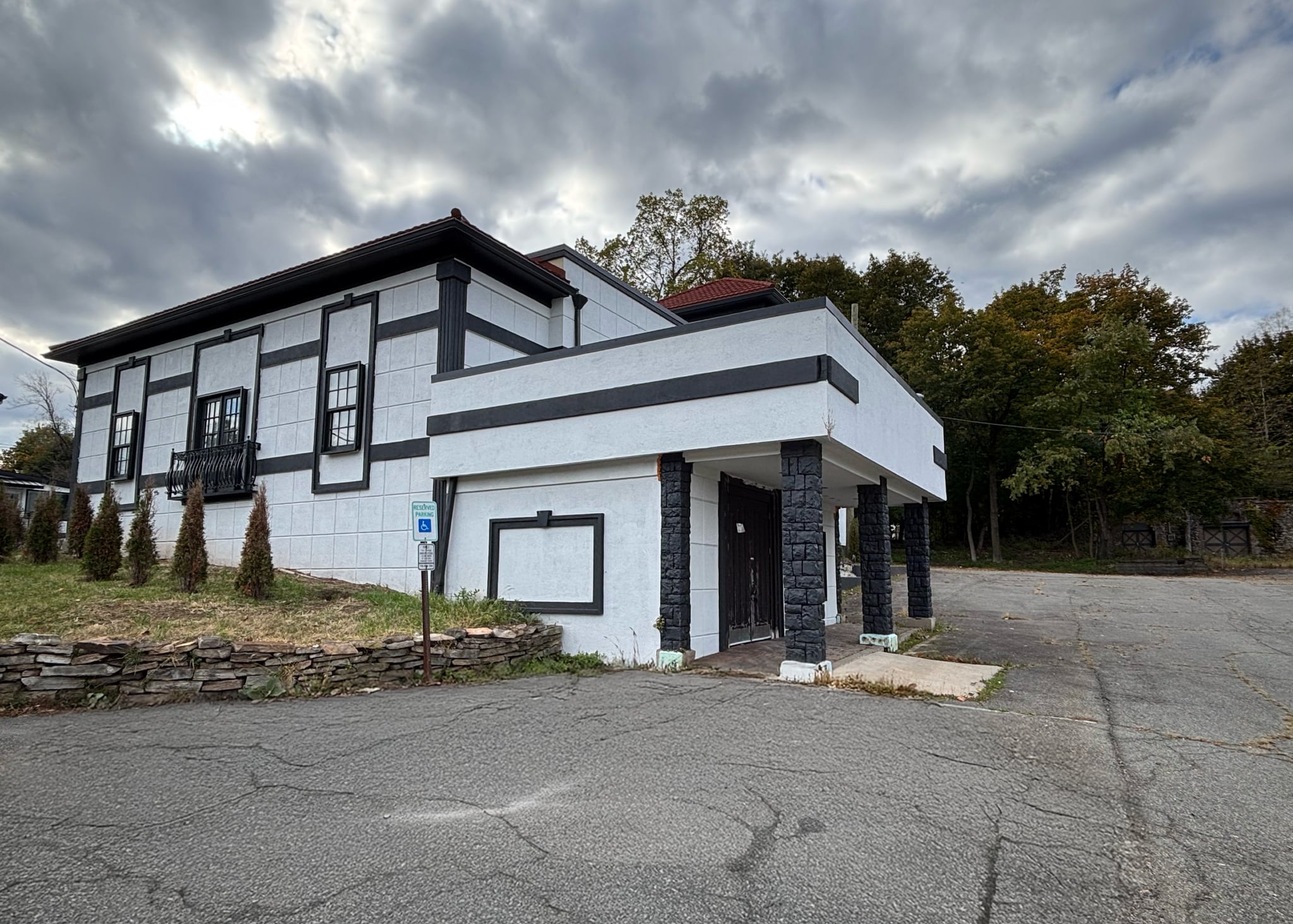 30 Pompton Ave, Cedar Grove, NJ for Sale