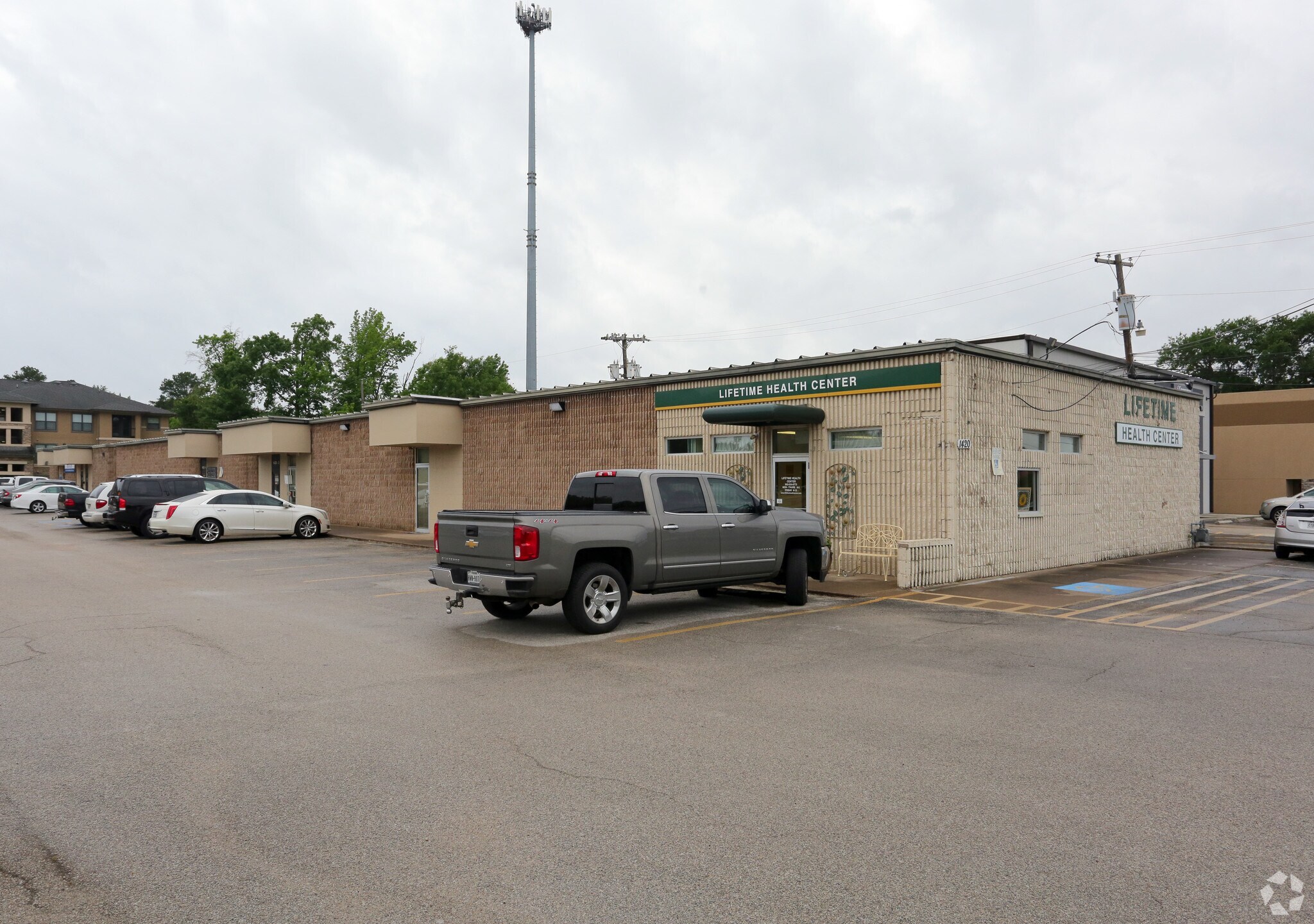1420 W Southwest Loop 323, Tyler, TX for Rent