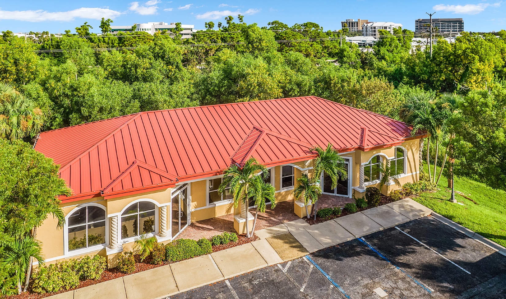 9724 Commerce Center Ct, Fort Myers, FL for Rent