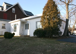 Hatboro, PA Retail - 233 N York Rd