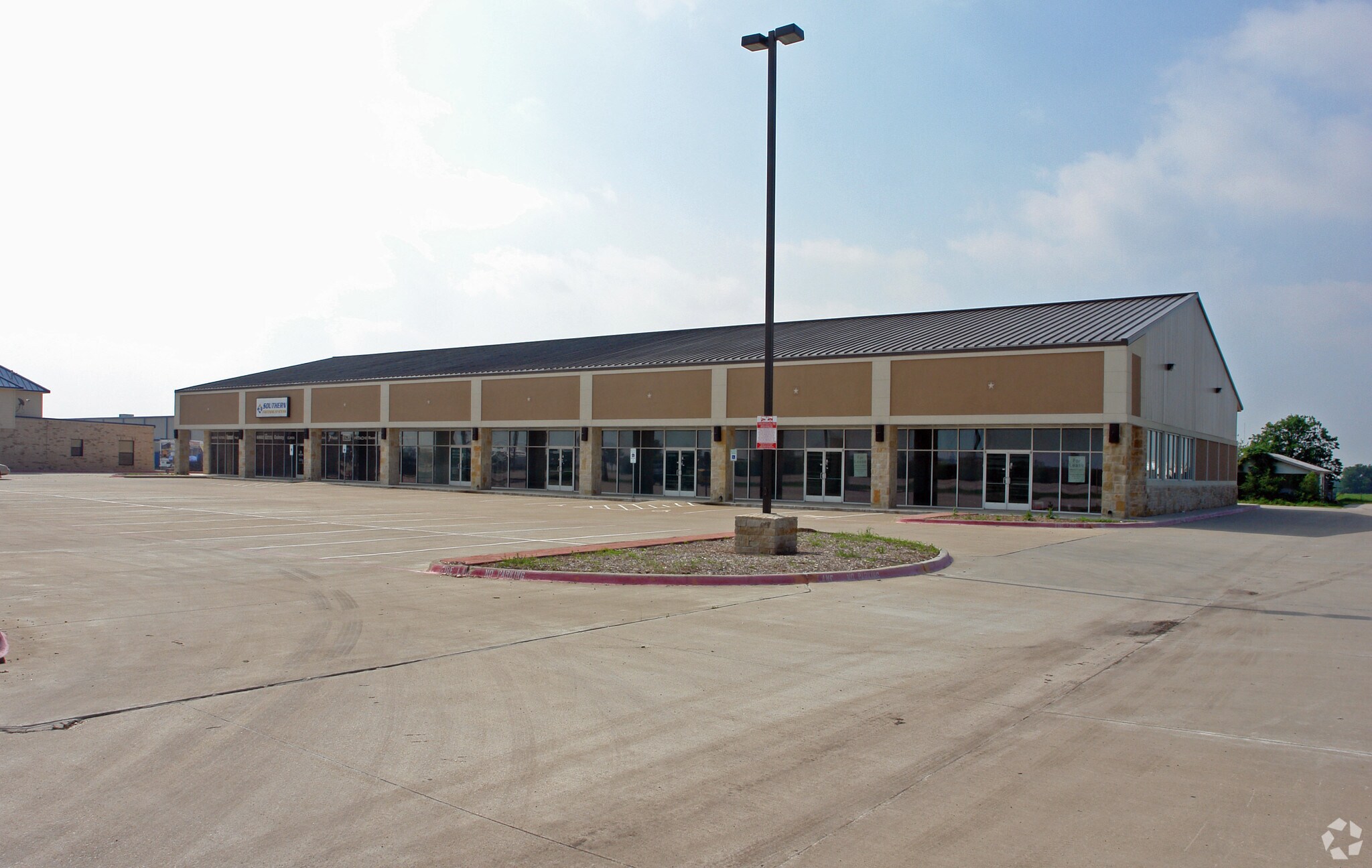 26772 US Hwy 380 E, Little Elm, TX for Rent