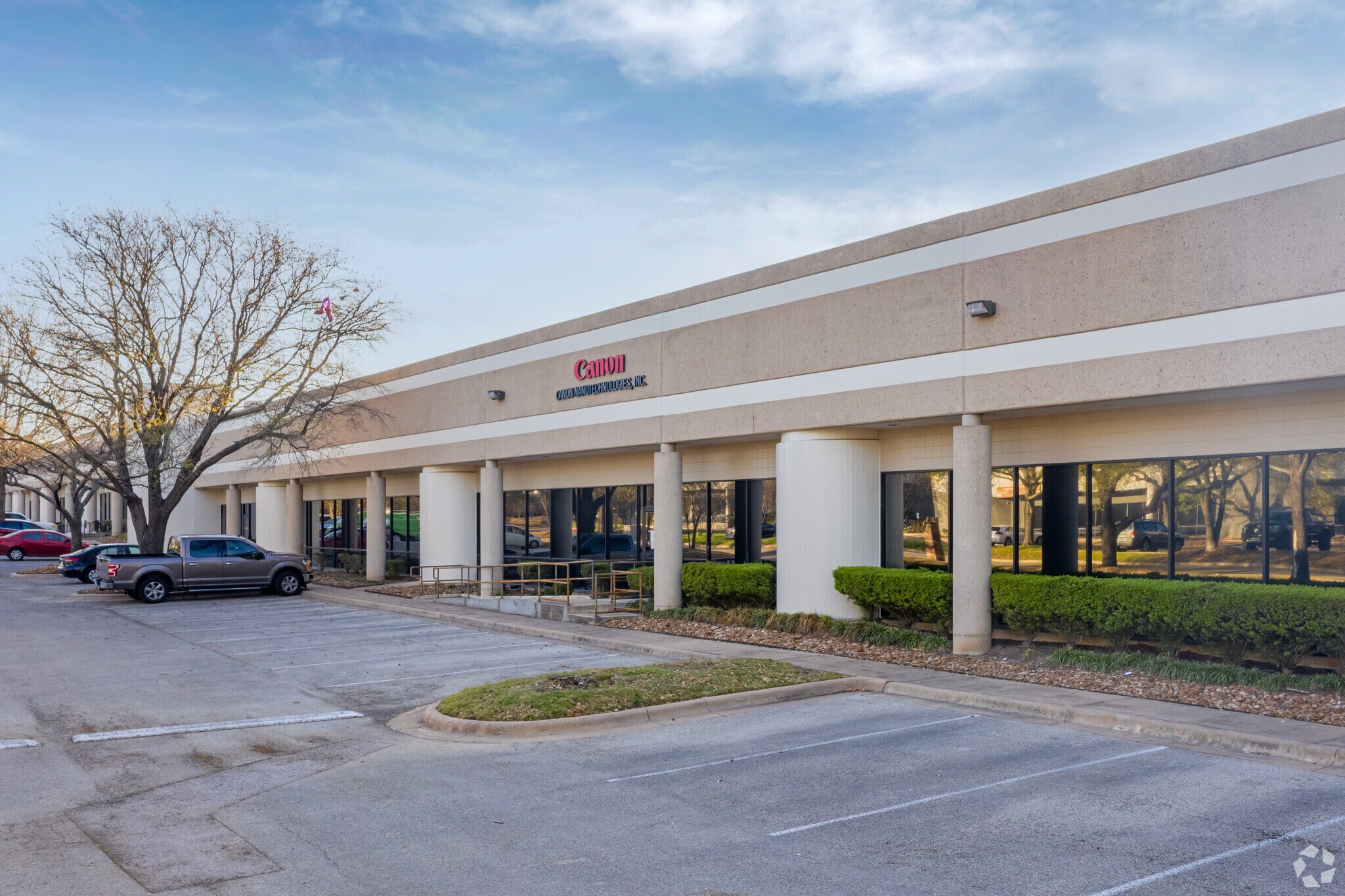 2111 Braker Ln Austin, TX 78758 Industrial Park Property for Sale on