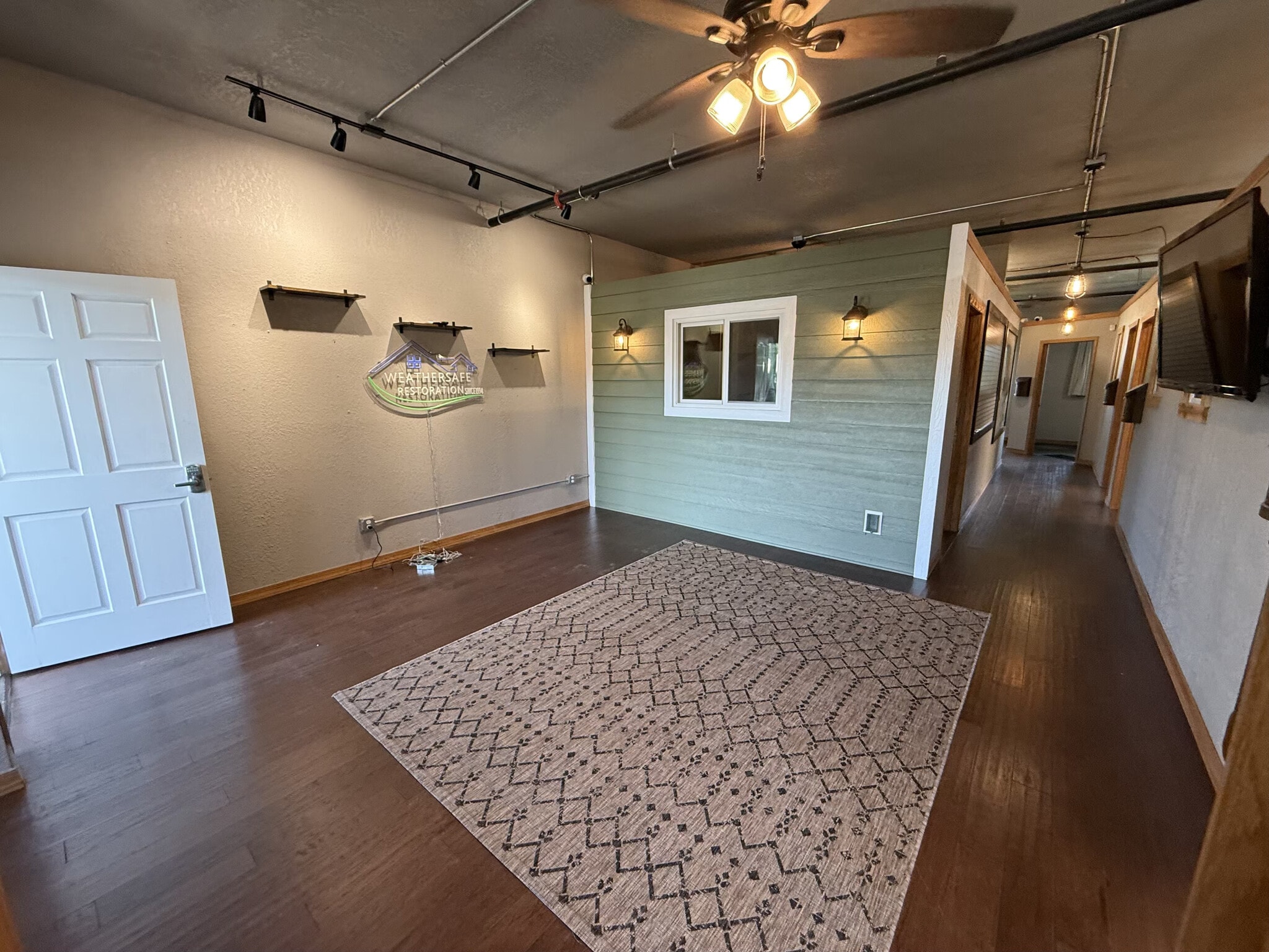 1063-1123 Weir Dr, Woodbury, MN for Sale