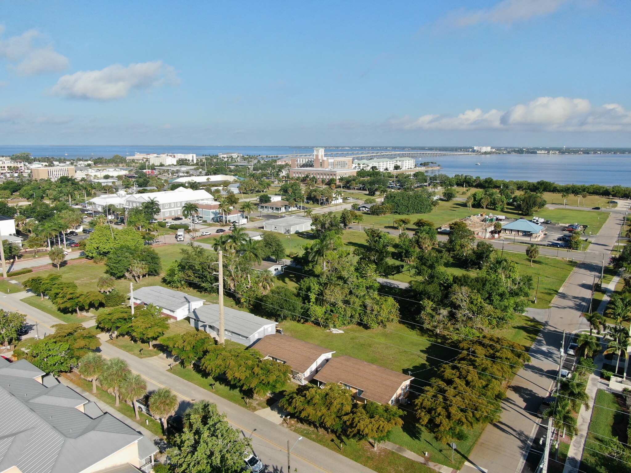 418 E Virginia Ave, Punta Gorda, FL for Sale