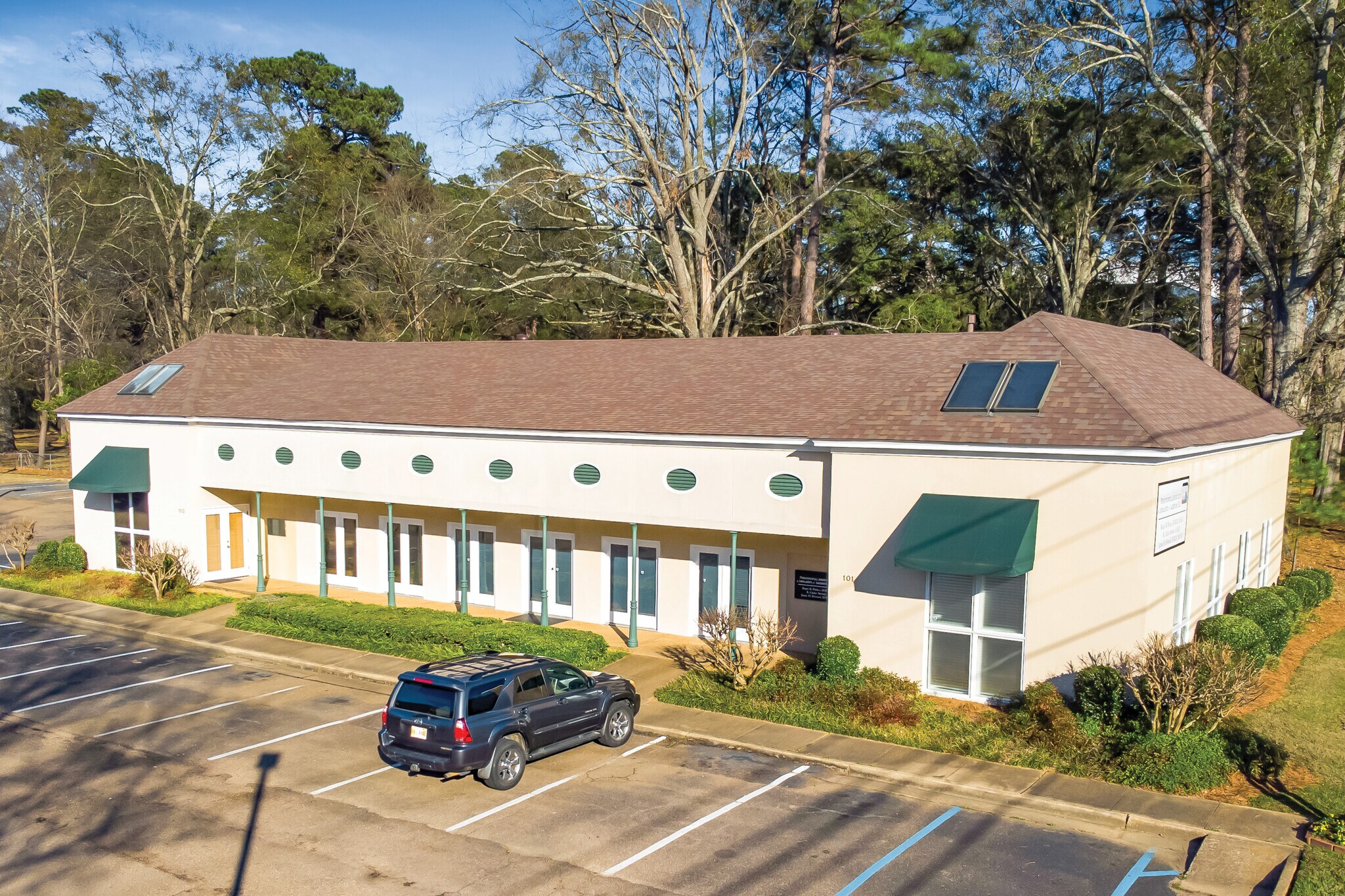 406 Briarwood Dr, Jackson, MS for Rent