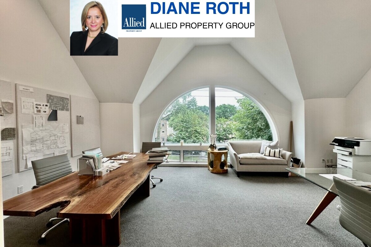 1037 E Putnam Ave, Riverside, CT for Rent