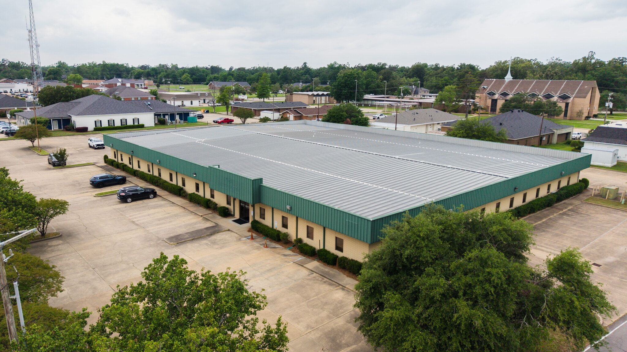1301 Hudson Ln, Monroe, LA for Sale