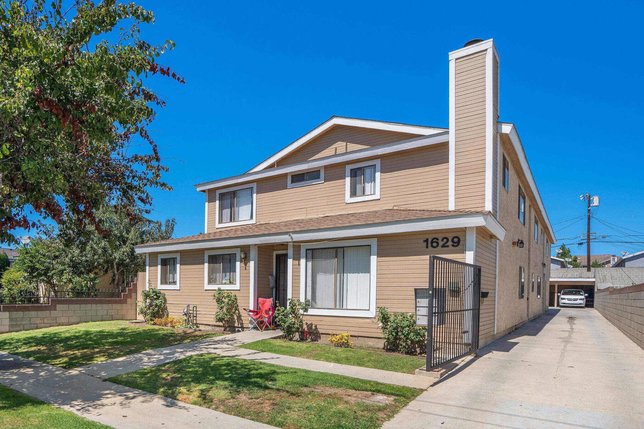 1629 W 208th St, Torrance, CA for Sale
