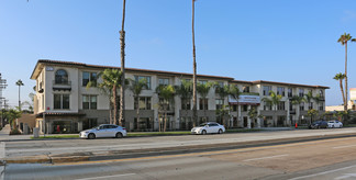 San Diego, CA Retail - 955 Grand Ave