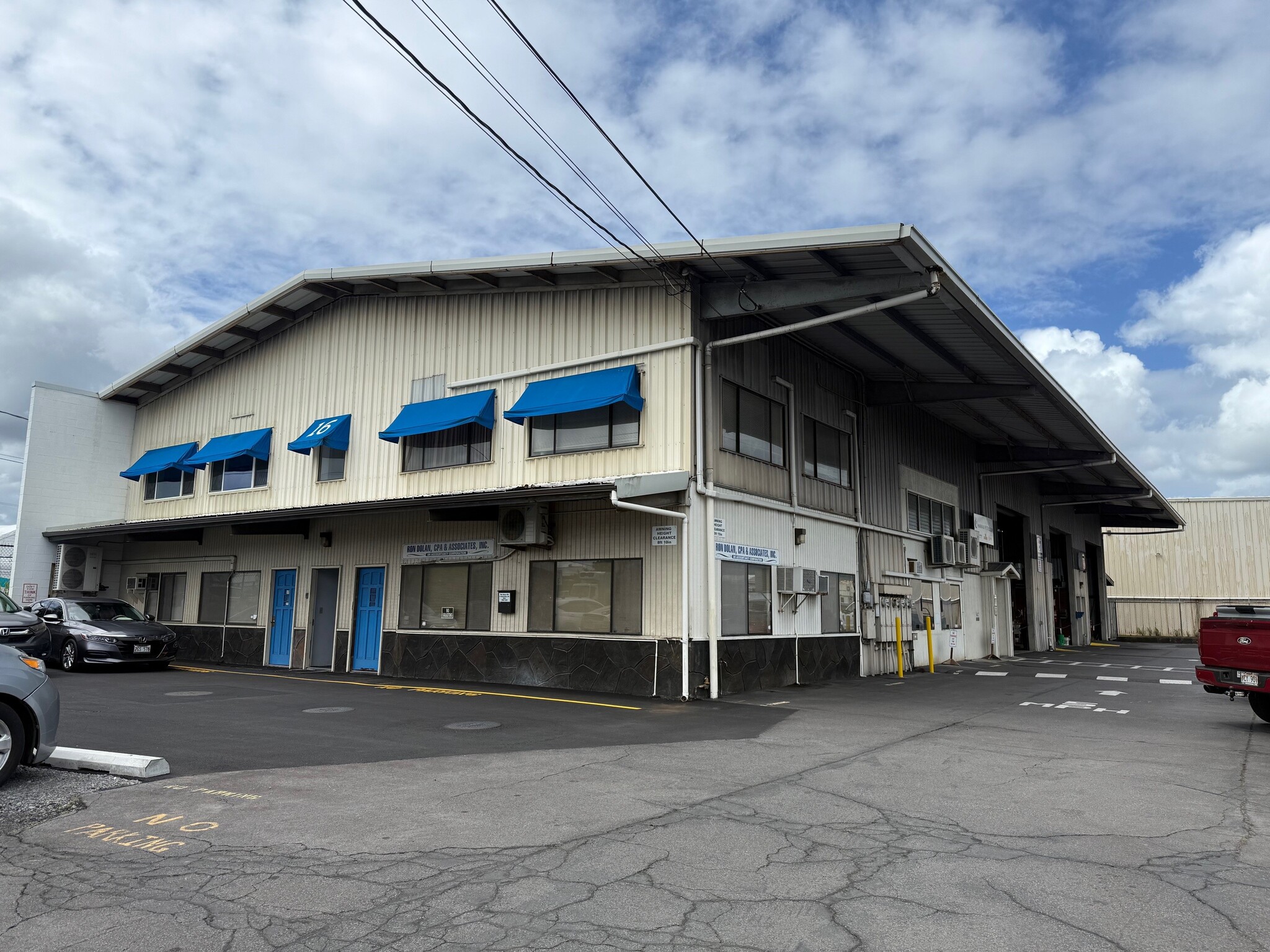 16 Railroad Ave, Hilo, HI for Rent
