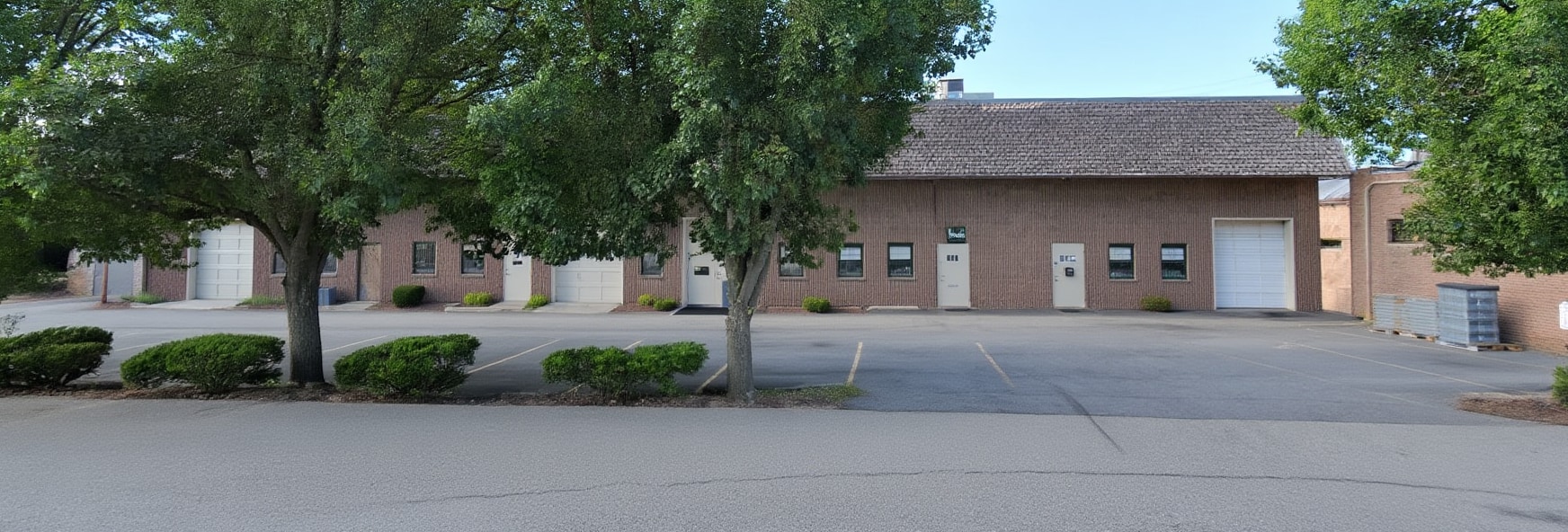 93 S Railroad Ave, Bergenfield, NJ for Rent