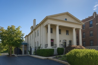 Saint Louis, MO Restaurant - 4356 Lindell Blvd