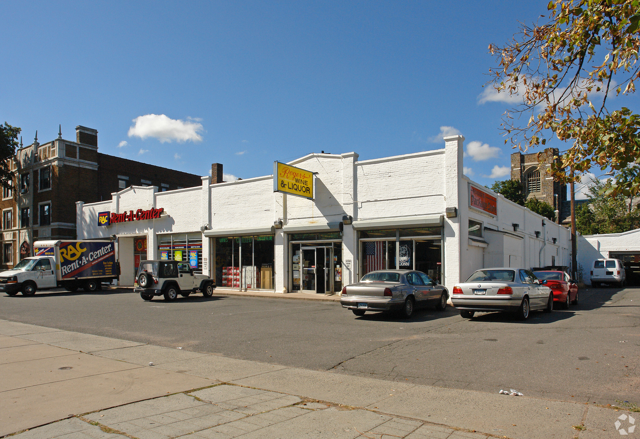 585-595 Prospect Ave, West Hartford, CT for Sale