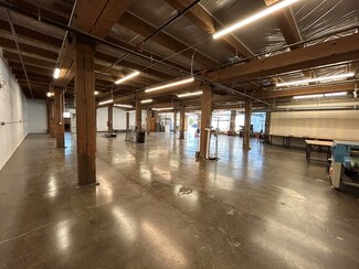 Chicago, IL Office, Industrial - 4348 W Lake St