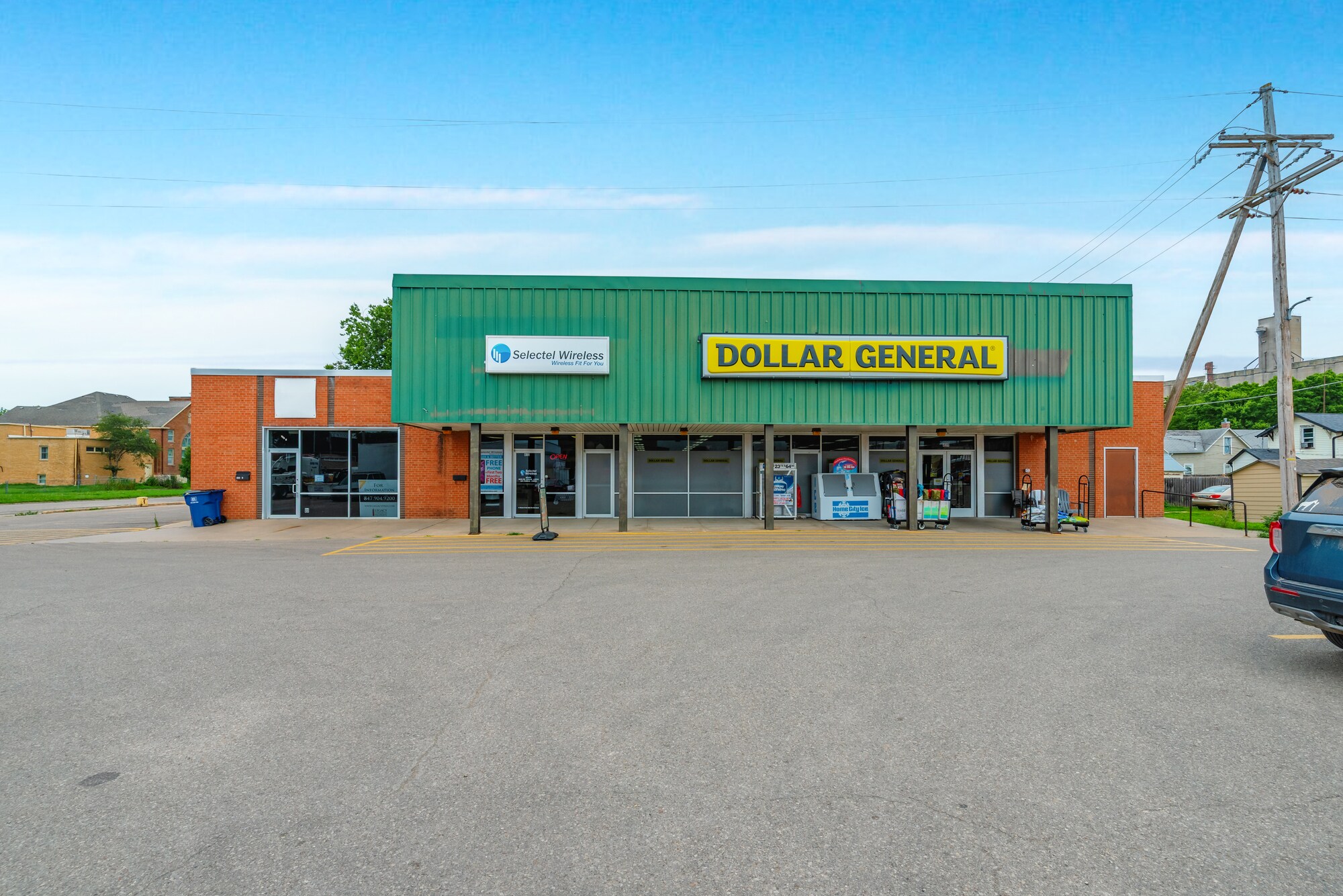 409 N Buckeye Ave, Abilene, KS for Rent