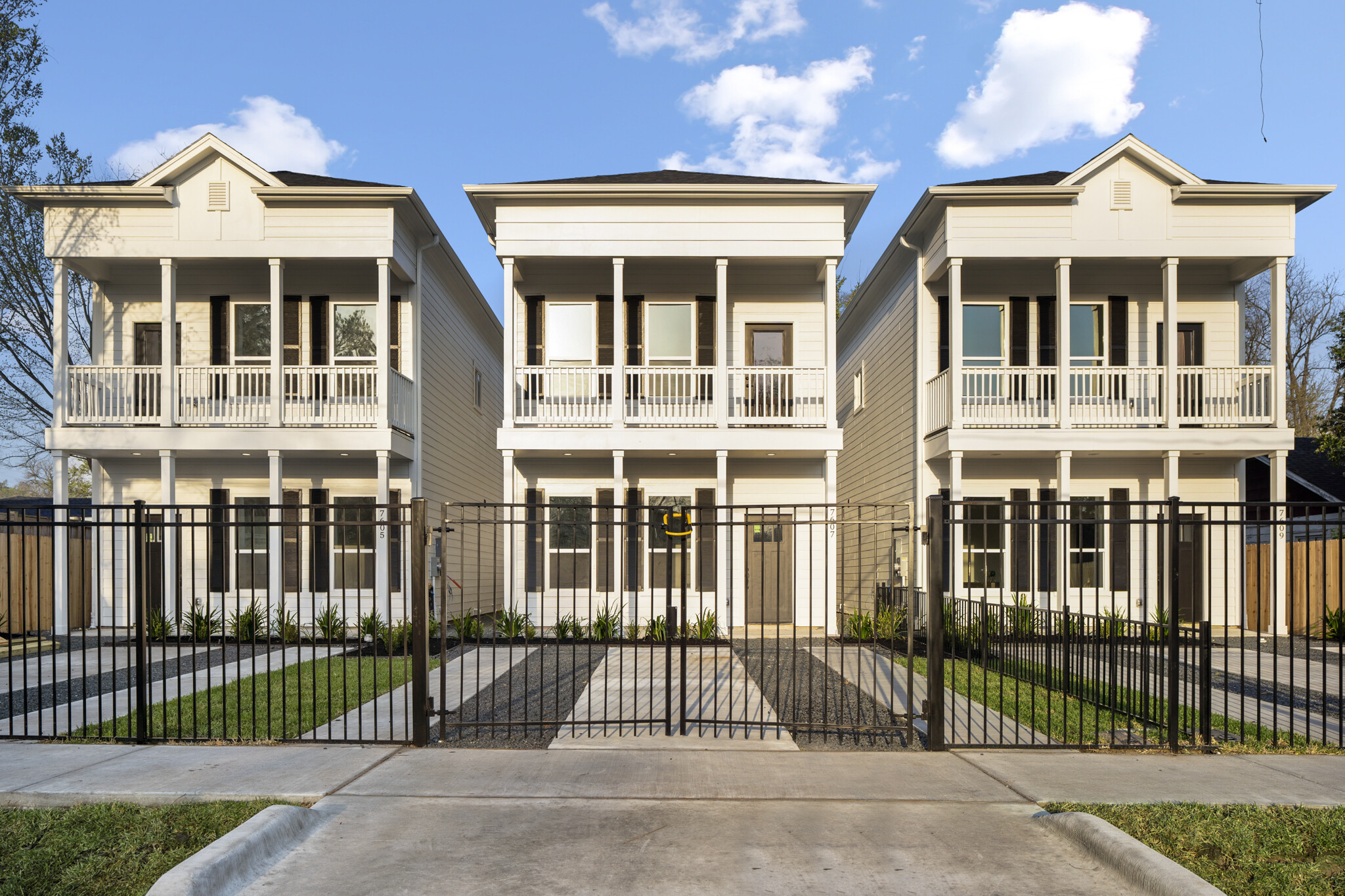 7609 Appleton St, Houston, TX for Sale