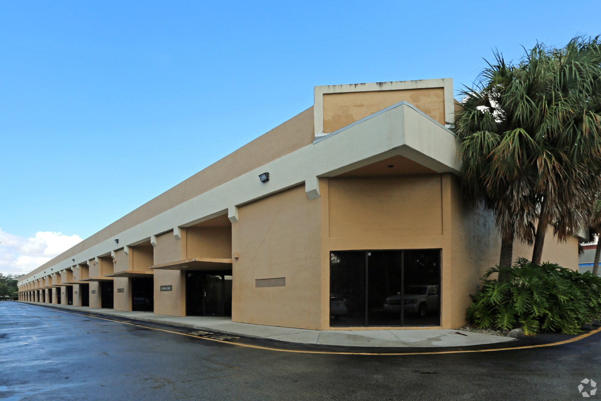 1026710297 NW 46th St Sunrise, FL 33351 Industrial Property for Sale