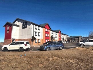 Aurora, CO Hospitality - 16921 E 32nd Ave