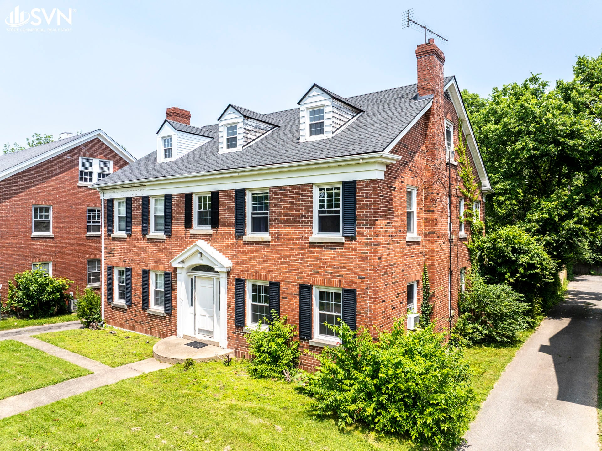 111 Cochran Rd, Lexington, KY for Sale
