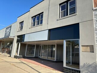 Bradley, IL Office/Retail - 423 W Broadway St