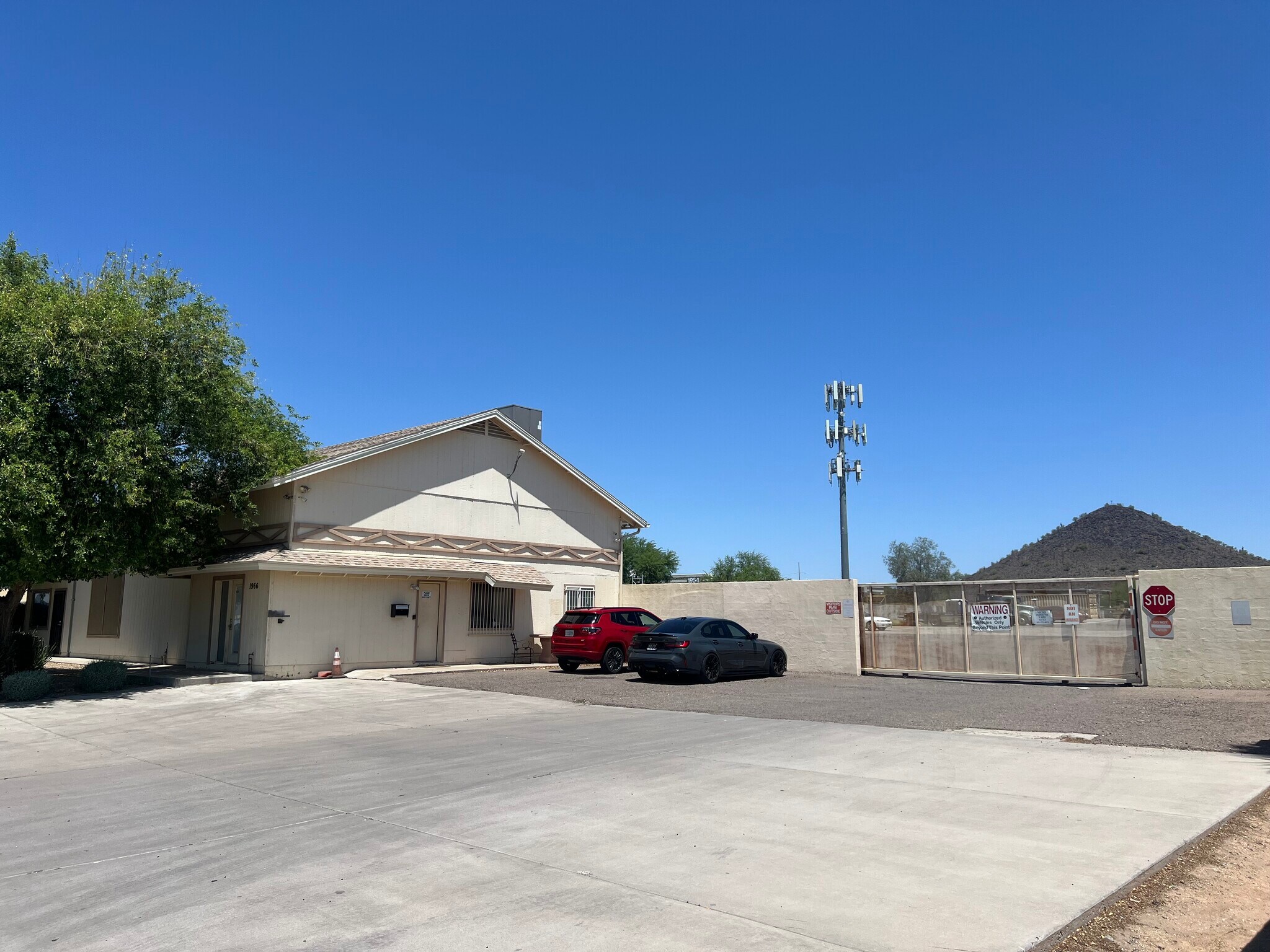1966 E Deer Valley Rd, Phoenix, AZ for Rent