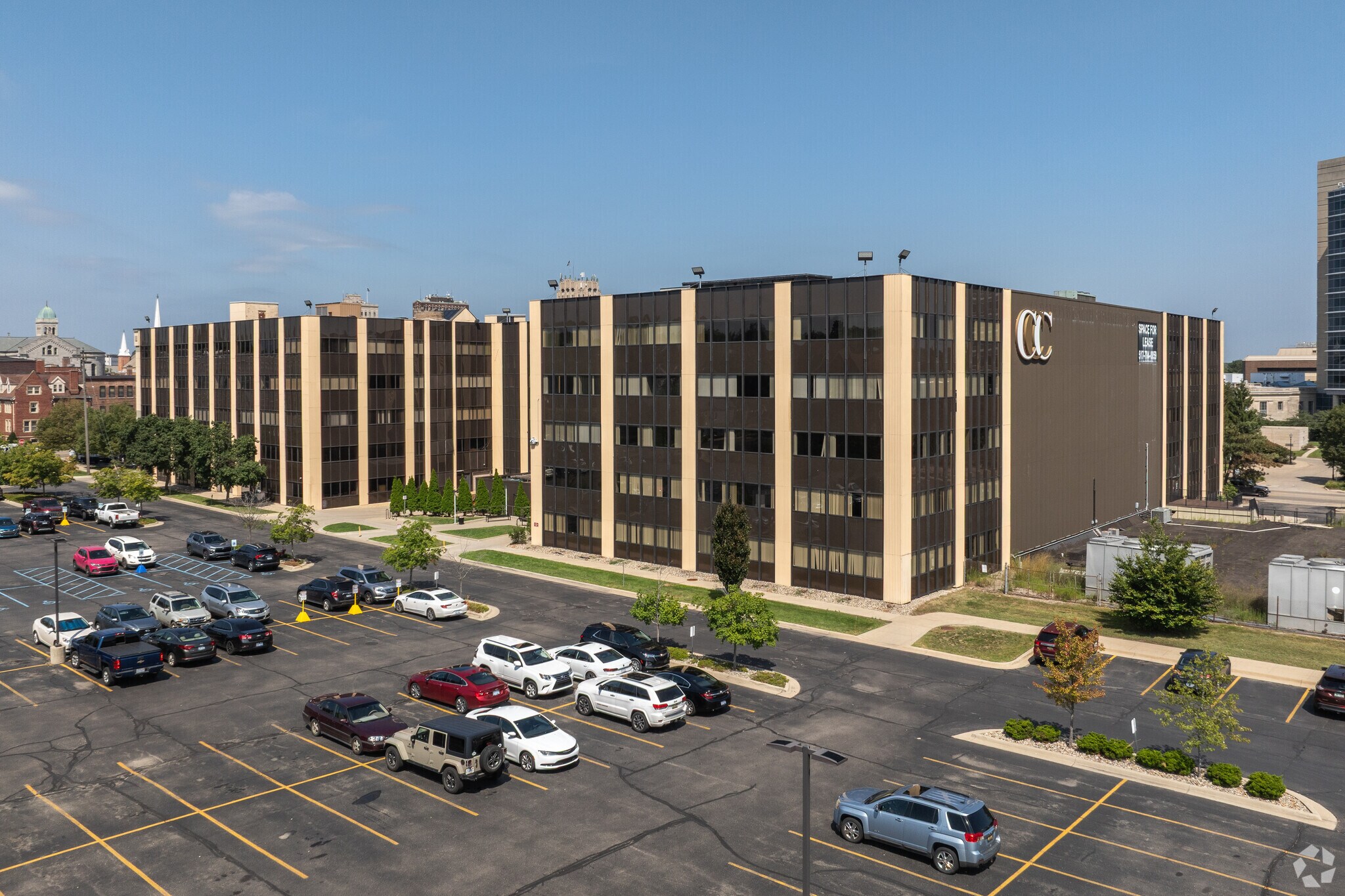 209 E Washington Ave, Jackson, MI for Rent